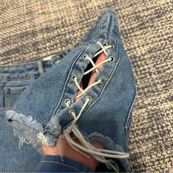 PacSun High Rise Short With Side Lace Detail sz 26 - Picture 6 of 8